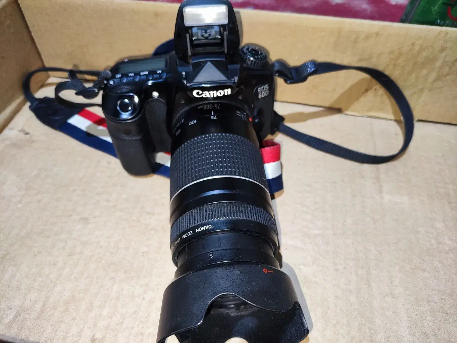 دوربین کانن60d|دوربین عکاسی و فیلمبرداری|شیراز, سیاه سنگ|دیوار