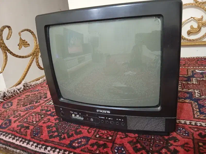 تلویزیون مارک پارس|تلویزیون و پروژکتور|گلبهار, شهر جدید گلبهار|دیوار