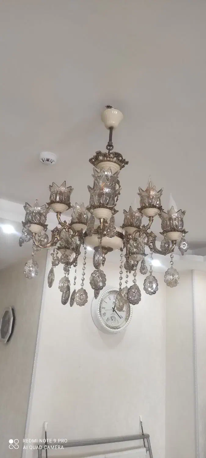 لوستر ده شاخه|لوستر و چراغ آویز|قرچک, شهرک طلائیه|دیوار