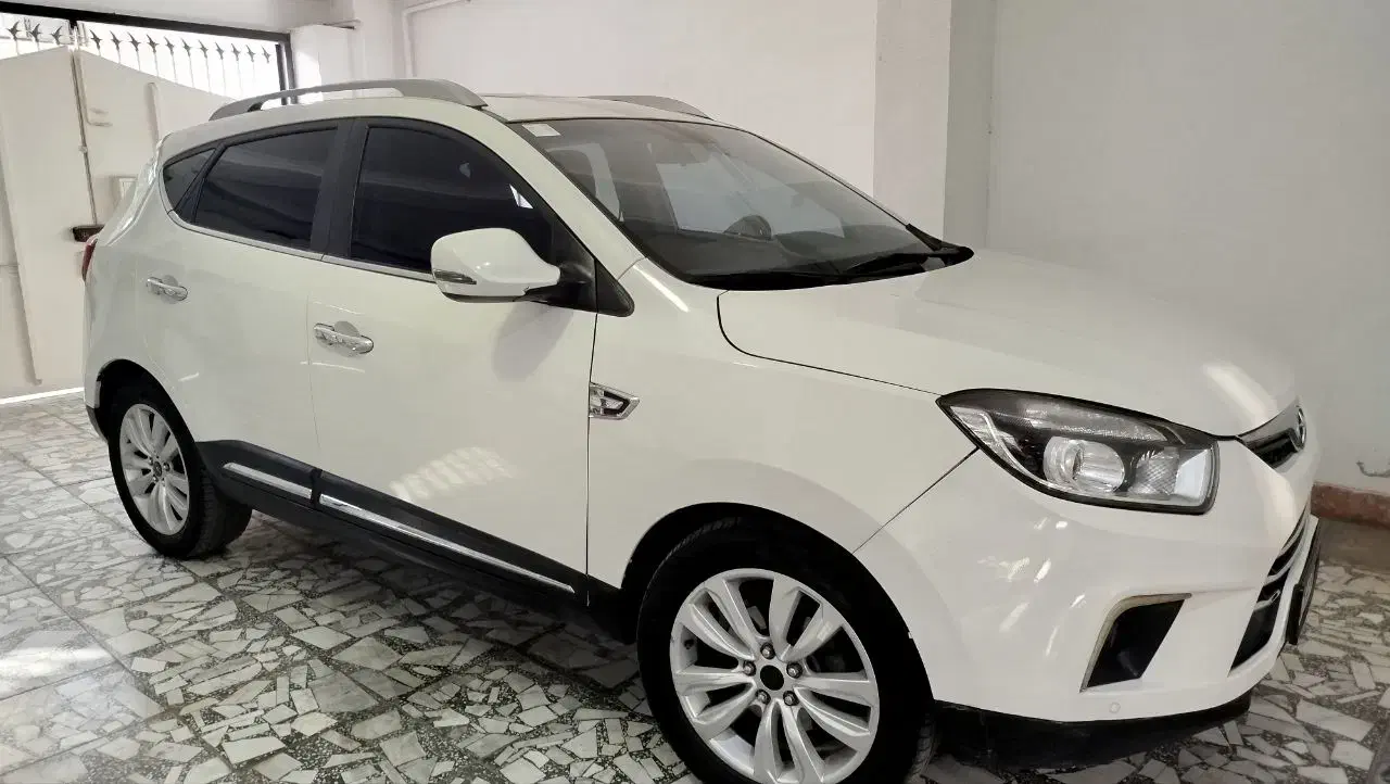 جک شاسی s5 بی رنگ|خودرو سواری و وانت|آمل, |دیوار