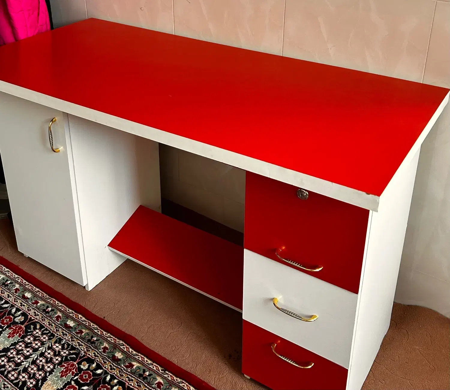 میزکامپیوتر|میز تحریر و کامپیوتر|لنجان, |دیوار