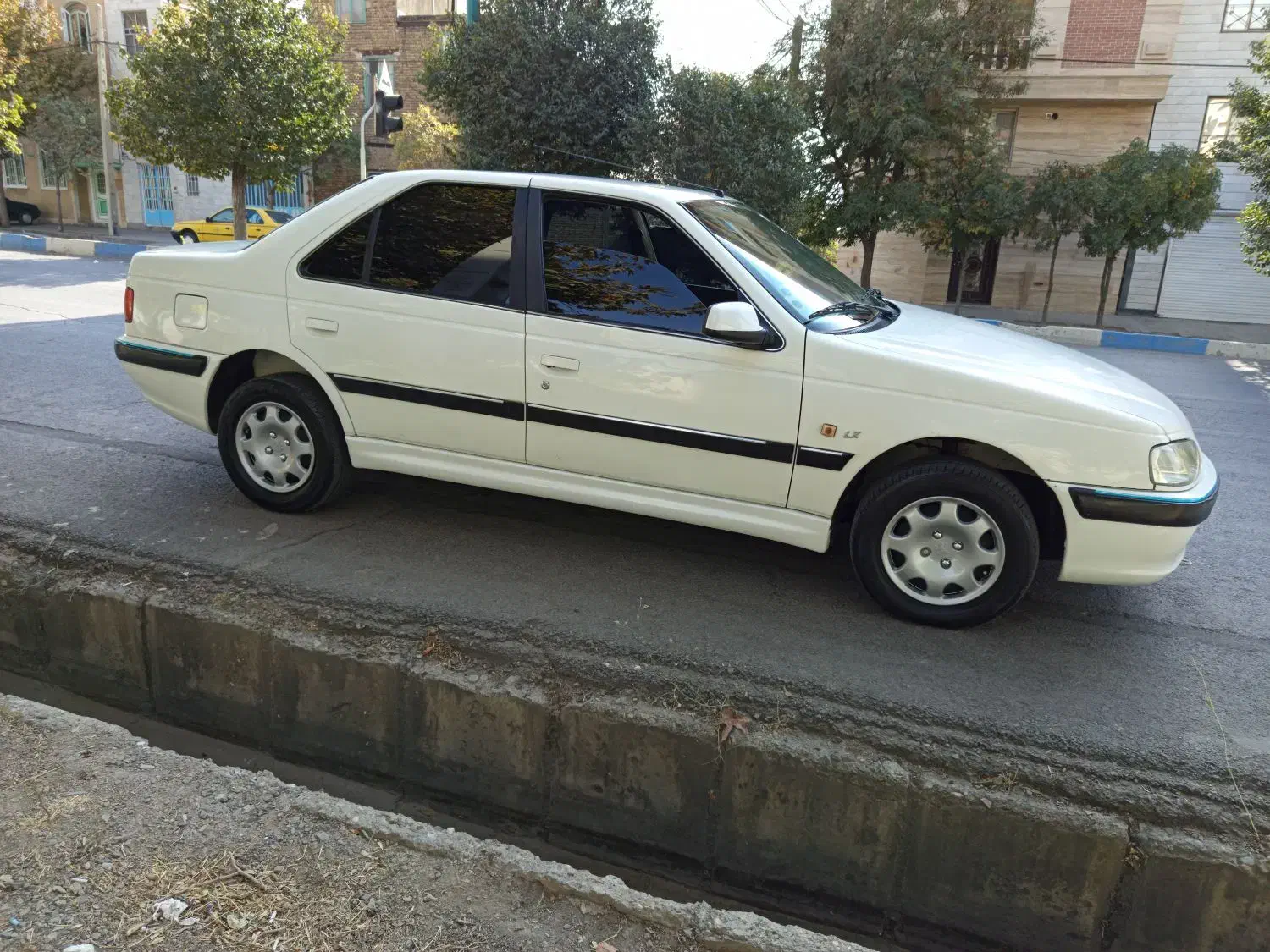 پارس سال مدل ۸۸ سلامت|خودرو سواری و وانت|ملایر, |دیوار