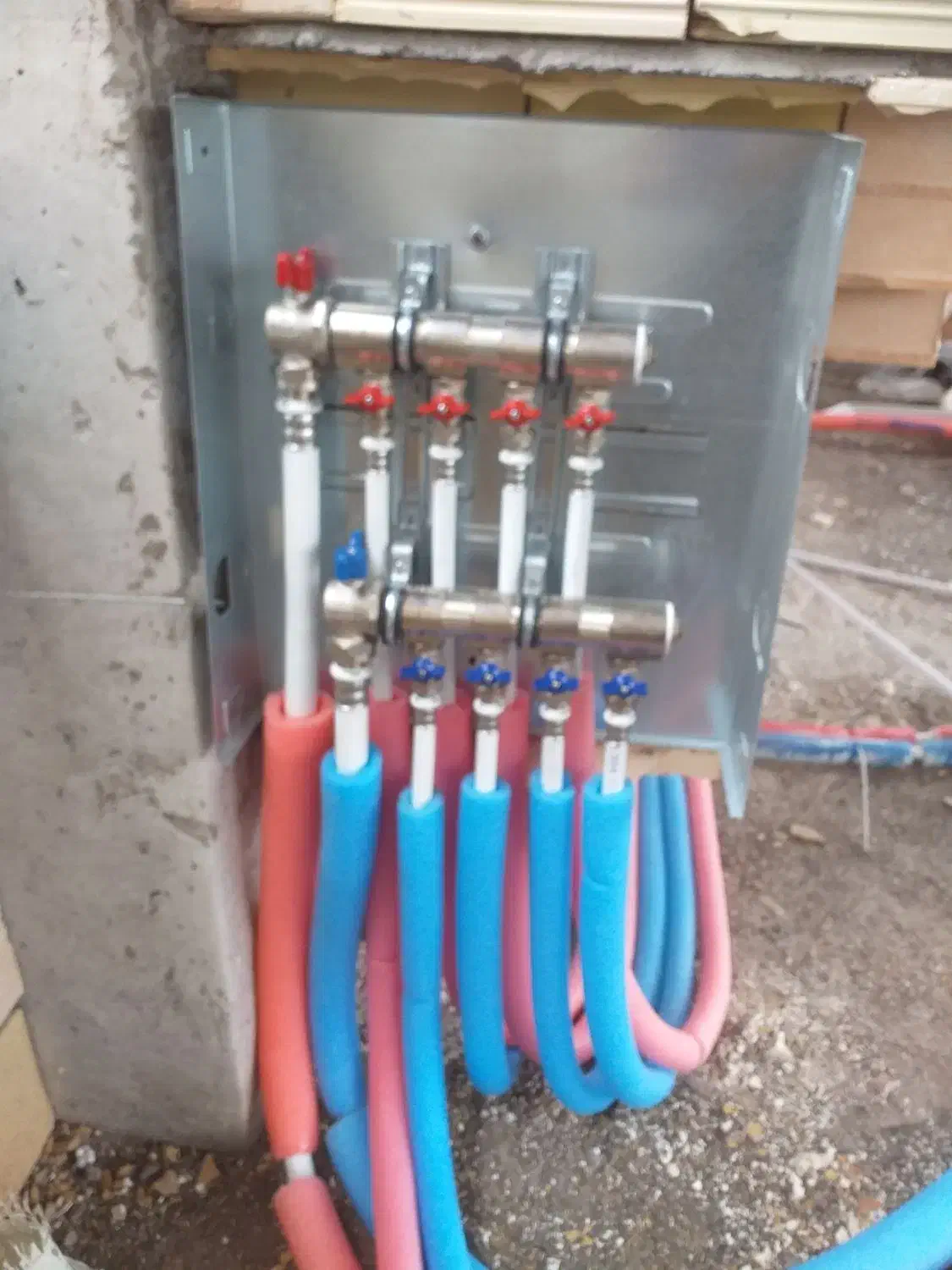 تاسیسات|خدمات پیشه و مهارت|رشت, گلسار|دیوار