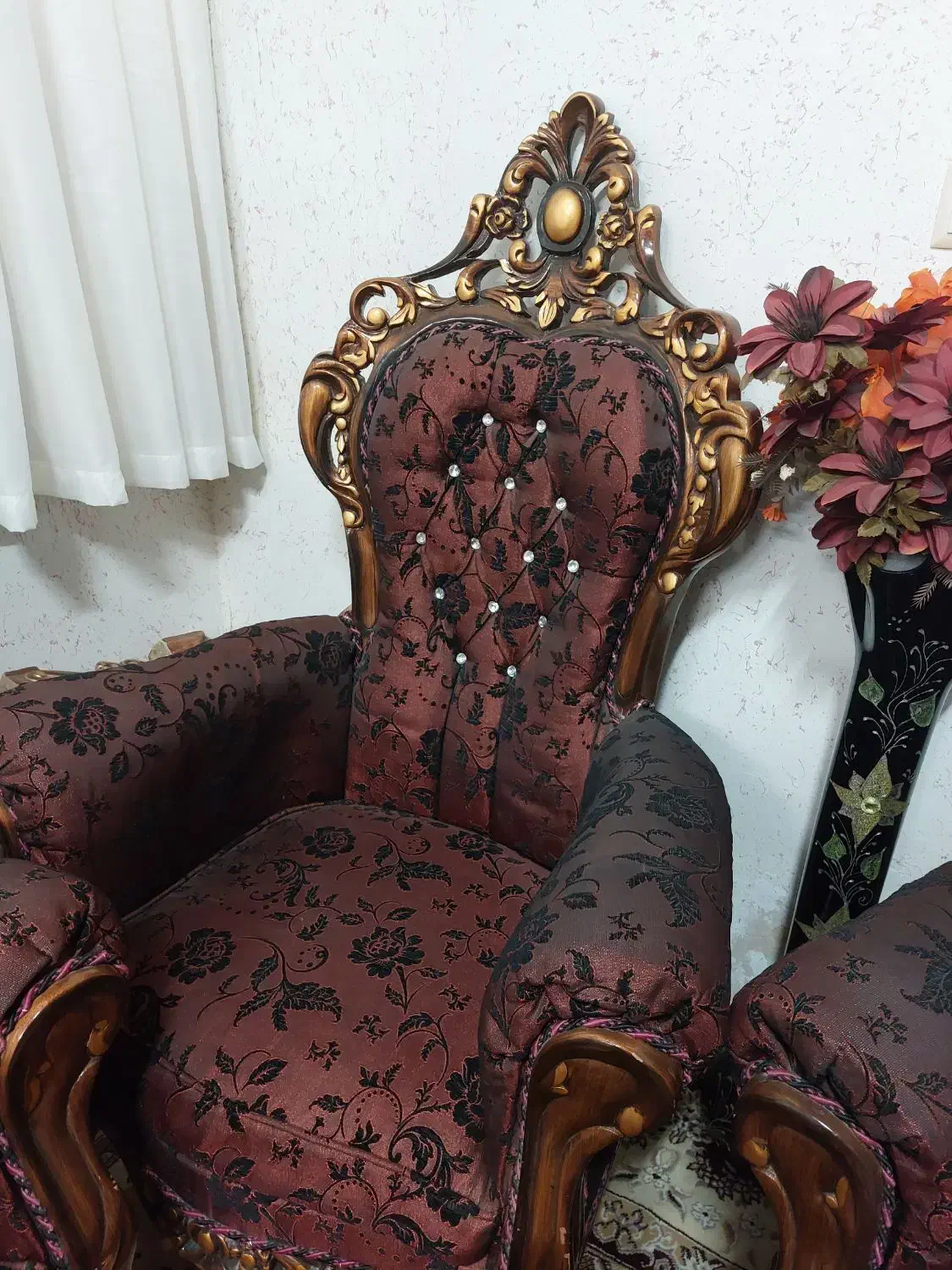 مبل ۹ نفره همراه ۳ تا میز|مبلمان خانگی و میز عسلی|شاهین‌شهر, خانه کارگر|دیوار