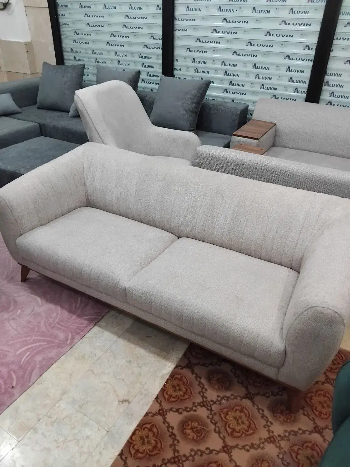 مبل مبلمان فروش ویژه مبل به علت تغییرشغل|مبلمان خانگی و میز عسلی|دابودشت, |دیوار