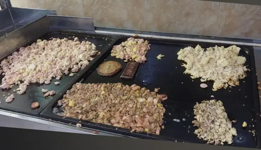 کار در ساندویچی|استخدام خدمات فروشگاه و رستوران|بیرجند, |دیوار