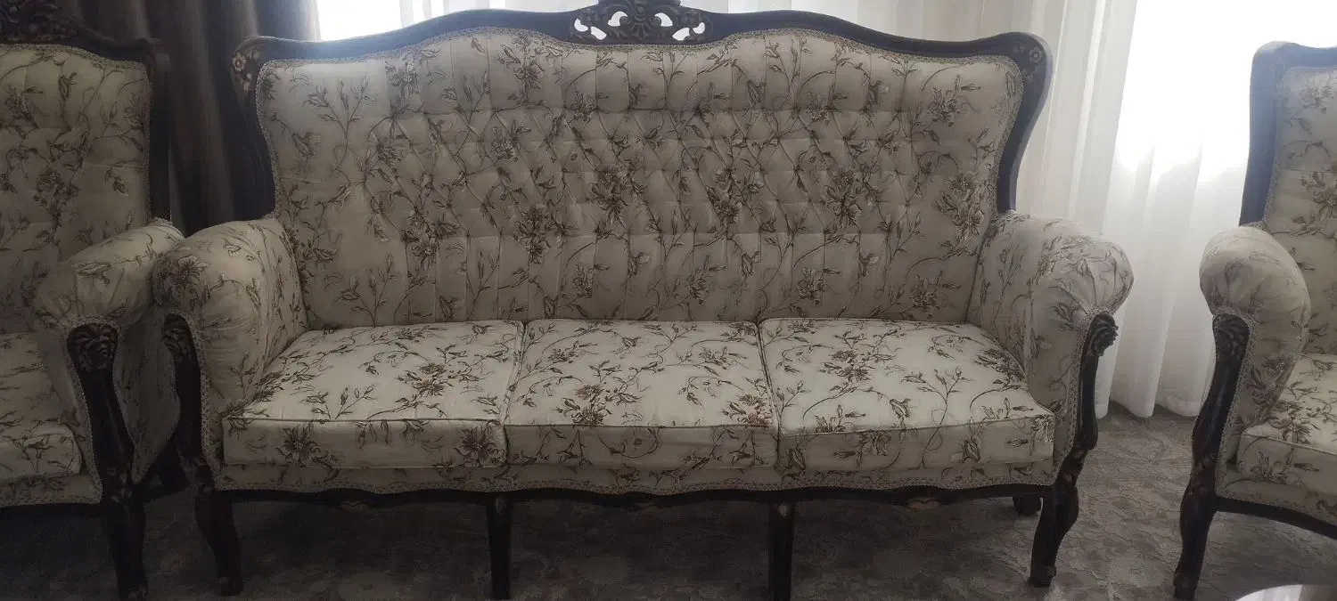 مبل 9نفره نهارخوری 4نفره|مبلمان خانگی و میز عسلی|شاهینشهر, شهرک گلدیس|دیوار