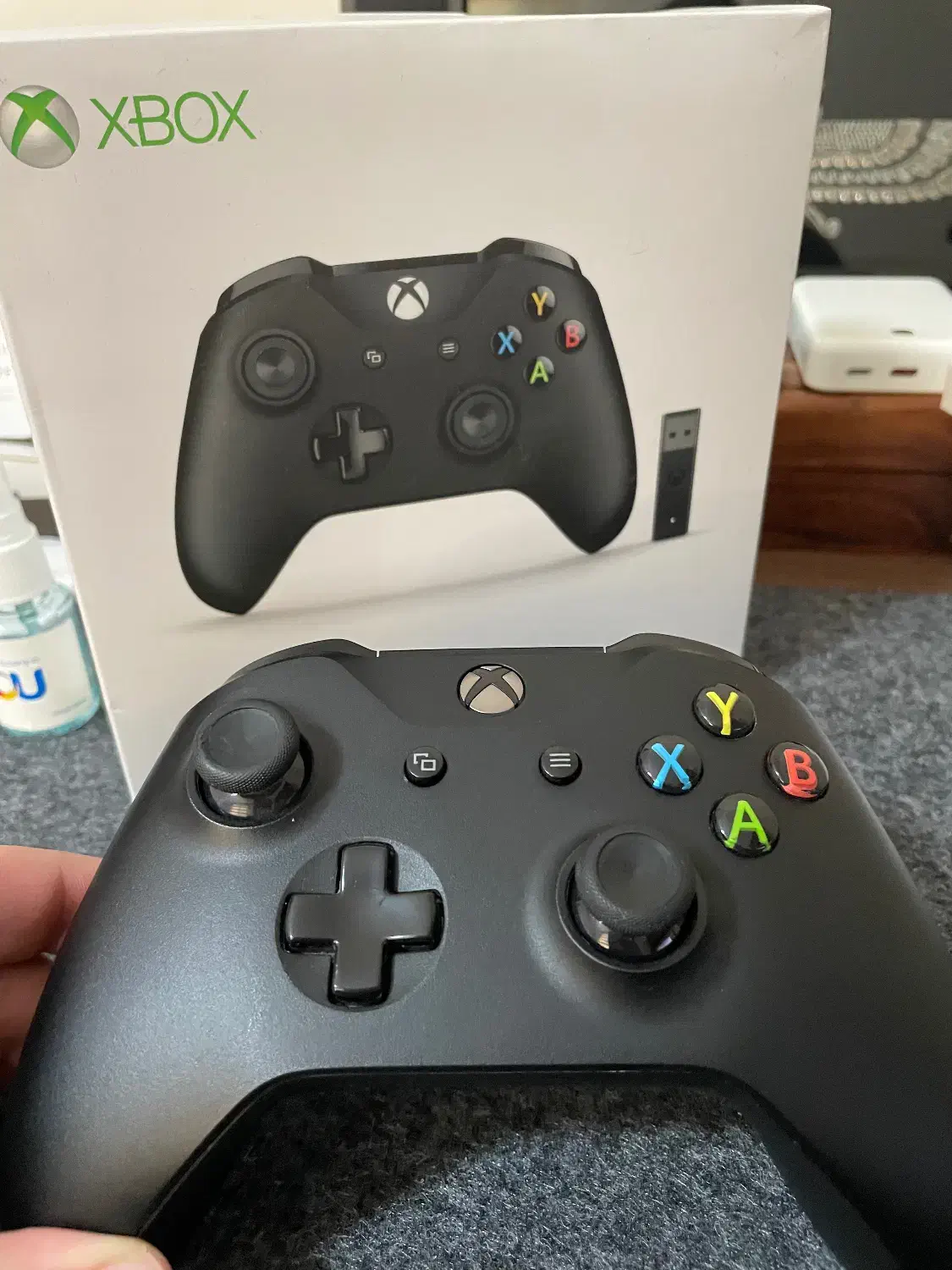 دسته Xbox one به همراه دانگل در حد نو|کنسول، بازی ویدئویی و آنلاین|تهران, قنات‌کوثر|دیوار