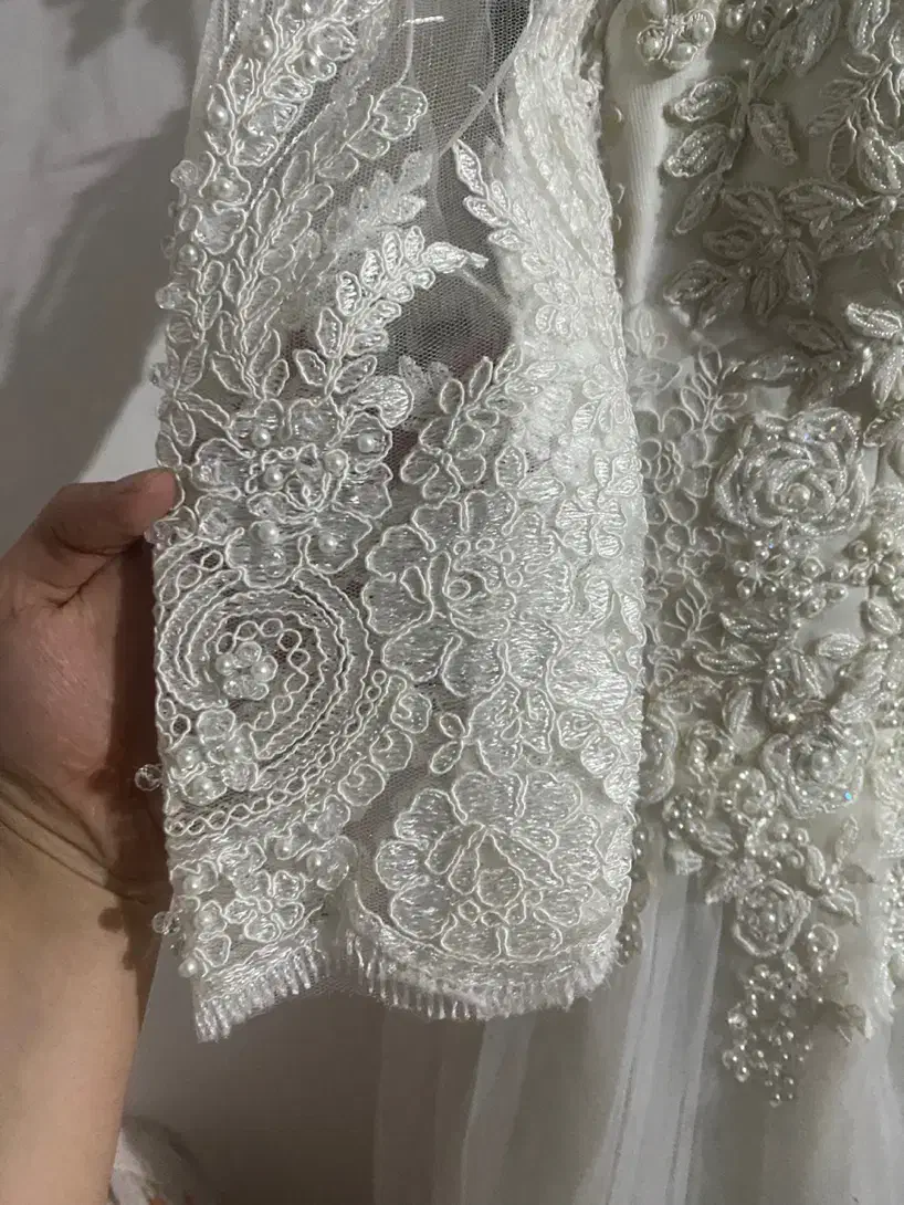 لباس عروس|لباس|هشتگرد, هشتگرد قدیم|دیوار