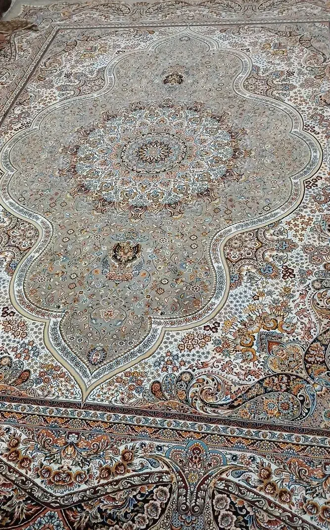 فروش مبل چستر درحدنو فرش ۱۲متری درحدنو|فرش|همدان, |دیوار