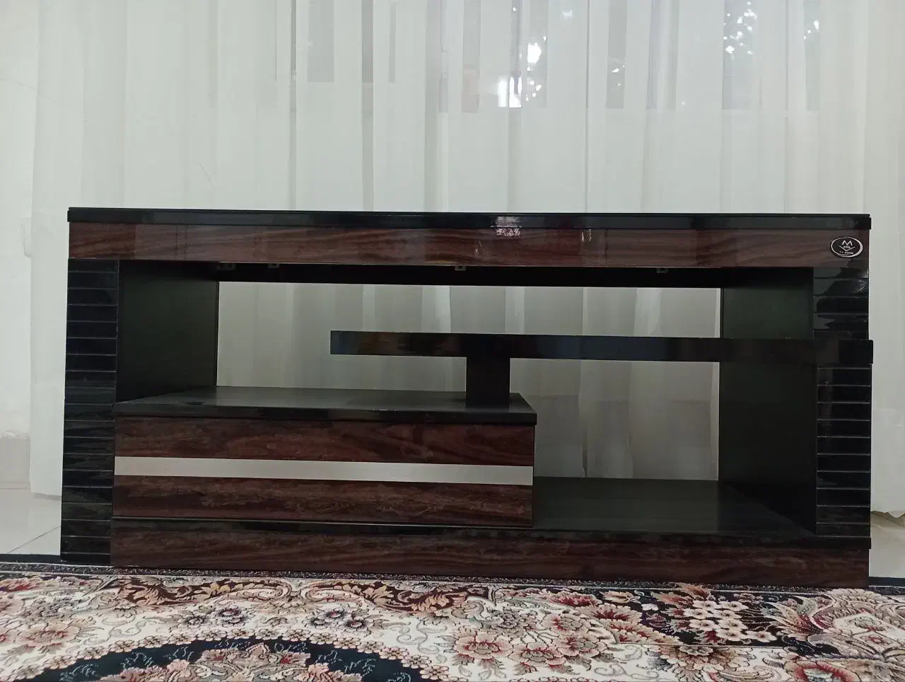 زیر تلویزیون|میز تلویزیون|سرپل ذهاب, |دیوار