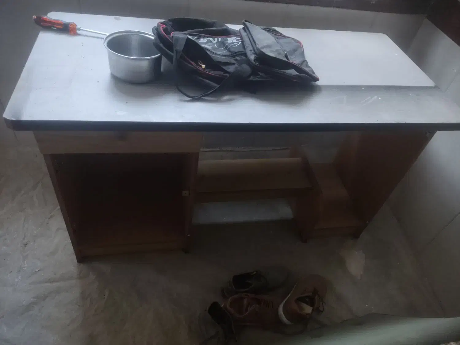 سه تا میز کامپیوتر|میز تحریر و کامپیوتر|مشهد, طبرسی شمالی|دیوار