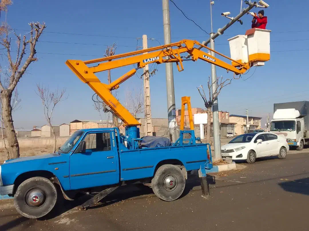 نیسان بالابر لجور|خدمات پیشه و مهارت|قرچک, مهدیه|دیوار