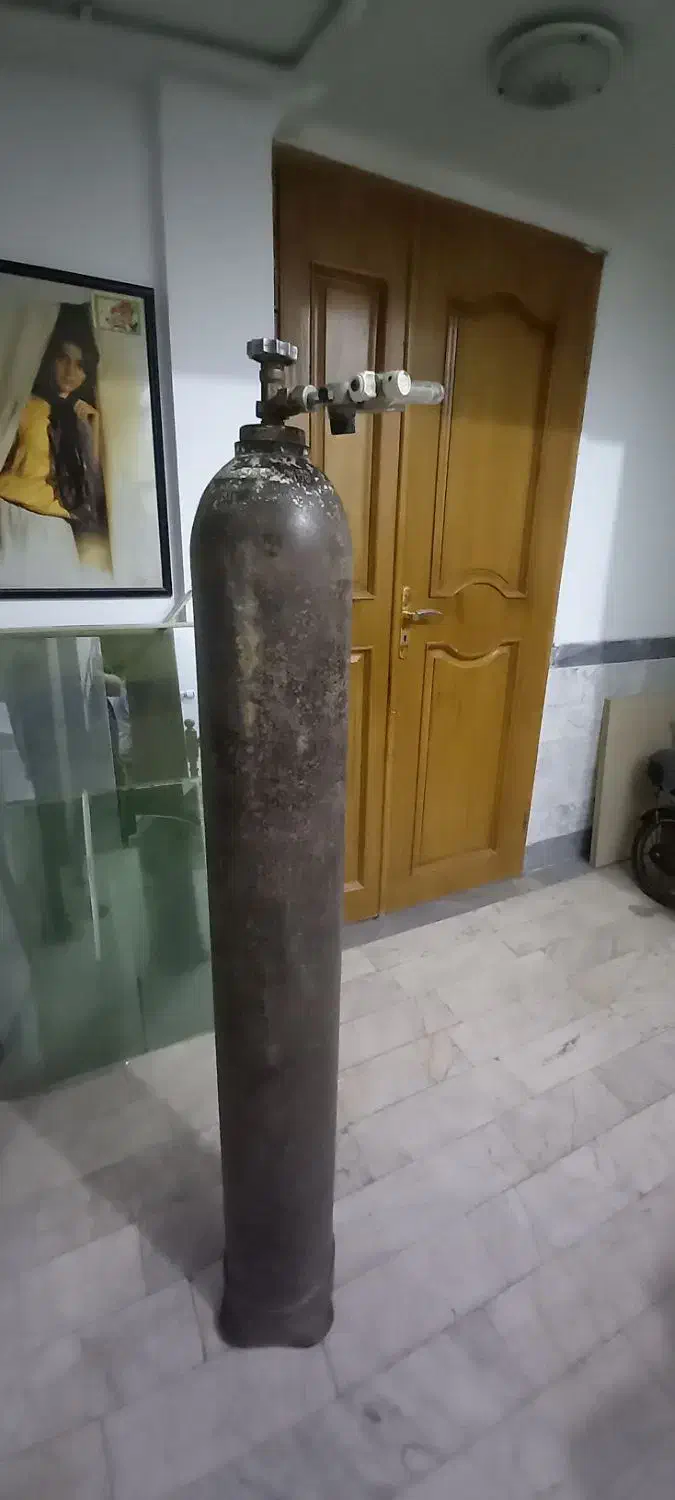 کپسول اکسیژن بزرگ|آرایشی، بهداشتی، درمانی|اردبیل, |دیوار