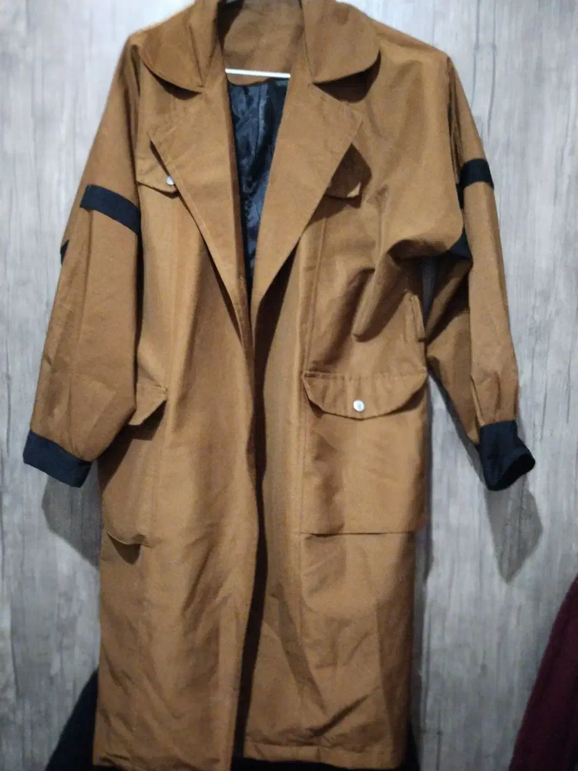 کت خزودوبارانی|لباس|لاهیجان, کوی زمانی|دیوار