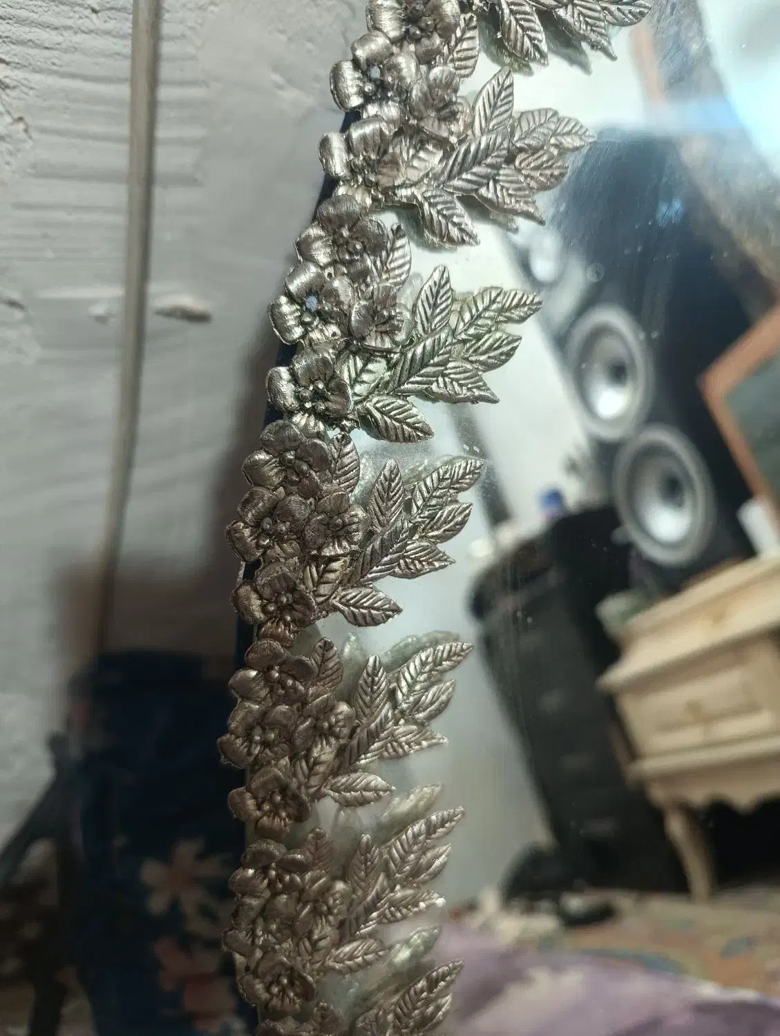 آینه|آینه|مشهد, امیر المومنین|دیوار