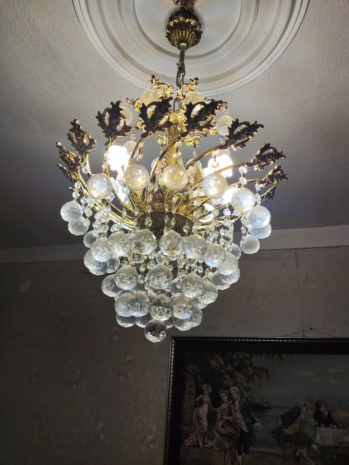 لوستر بزرگ و سالم|لوستر و چراغ آویز|کرمانشاه, |دیوار