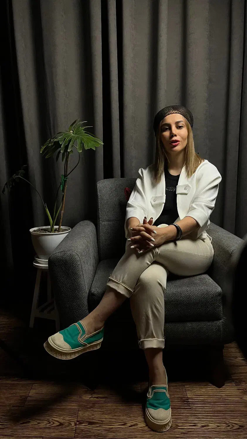 اجاره استودیو تولید محتوا و عکاسی با تجهیزات کامل|اجارهٔ کوتاه‌مدت دفتر کار و فضای آموزشی|تهران, شهرآرا|دیوار