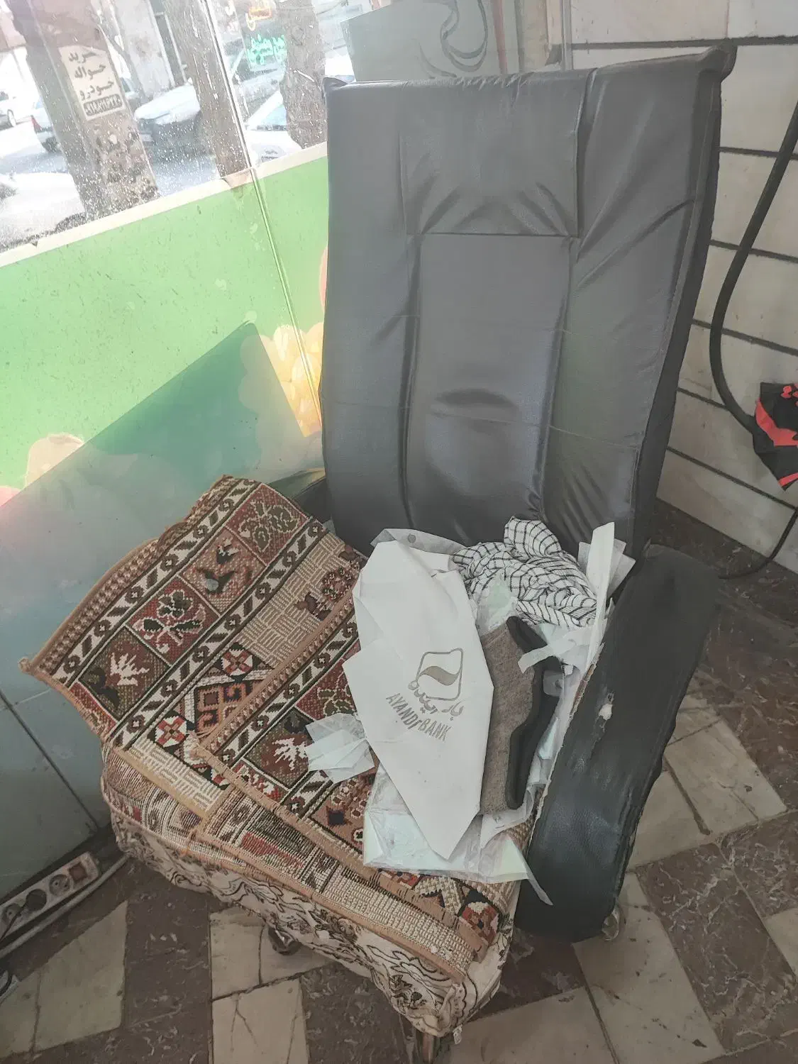 میز و صندلی|صندلی و نیمکت|ملایر, |دیوار