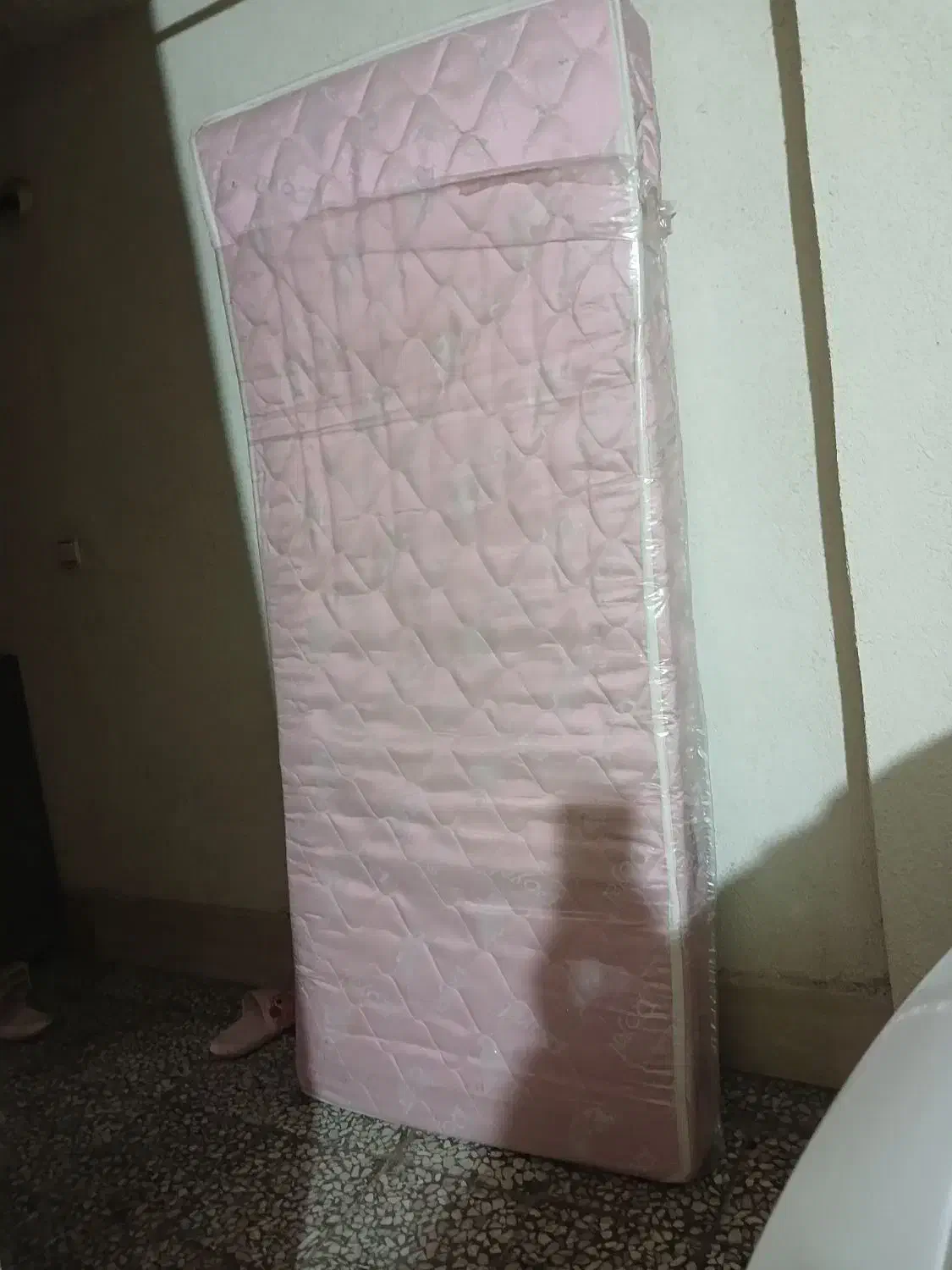 تشک فنری نو|تشک تختخواب|لاهیجان, طالقانی|دیوار