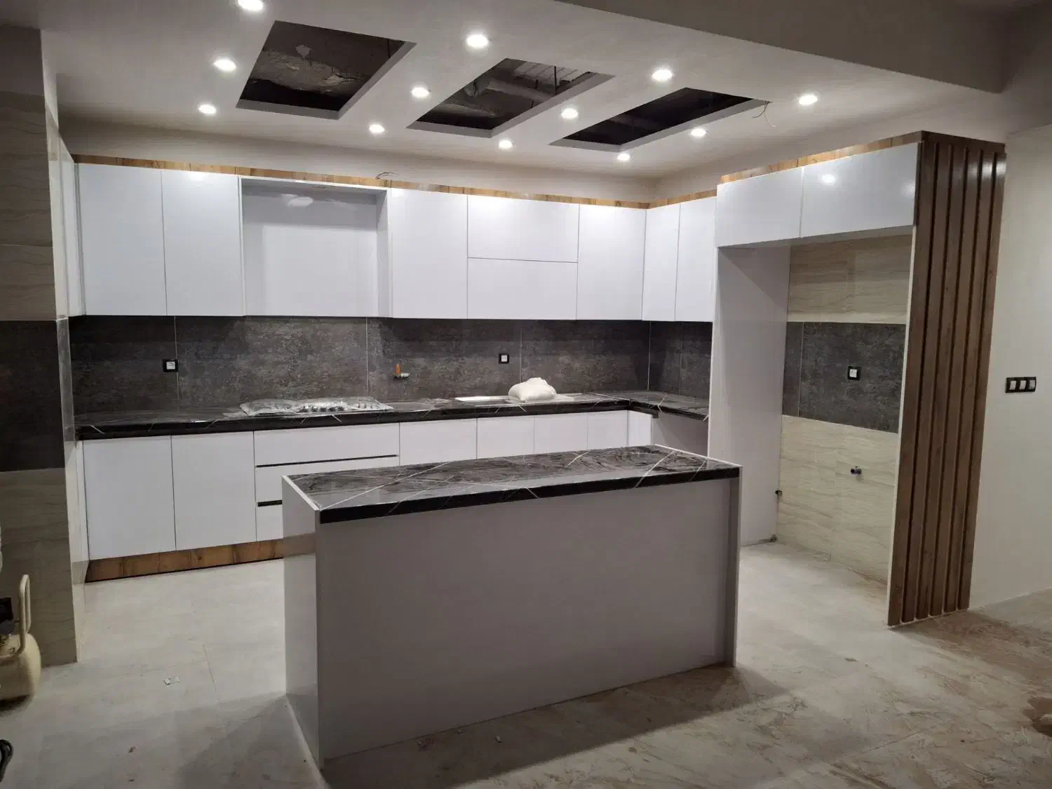 اجرا و ساخت دکوراسیون داخلی،کابینت،کمددیواری|خدمات پیشه و مهارت|شهریار, شهرک وائین|دیوار