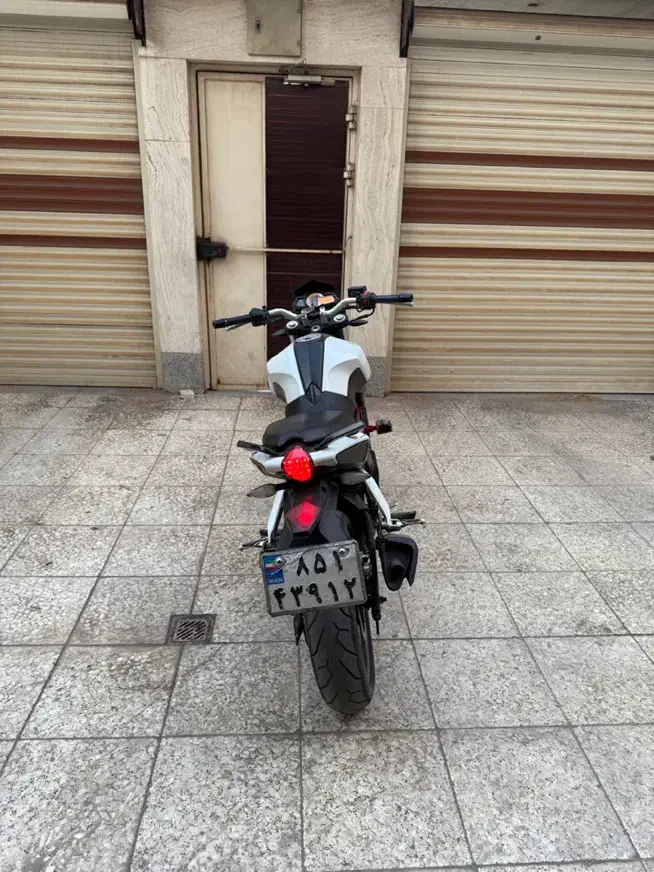 بنلی ۲۵۰ سی سی تک سیلندر مدل ۹۸|موتورسیکلت|اهواز, کوی جانبازان(دانش)|دیوار