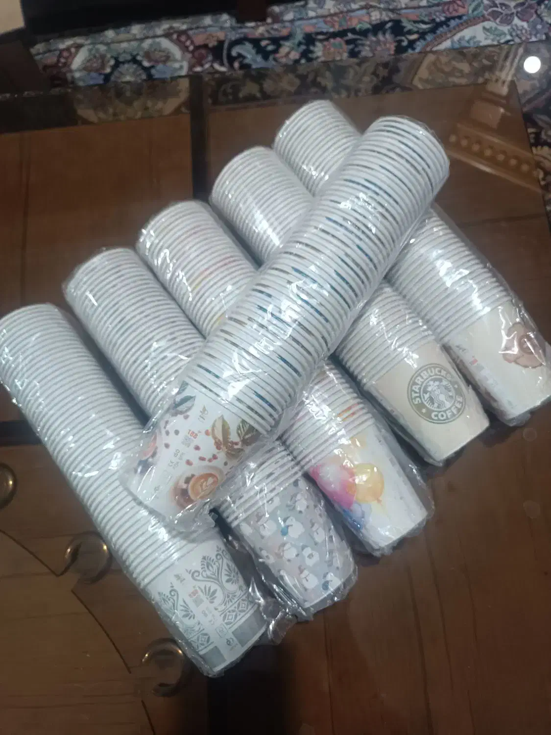 لیوان .میوه خوری .کاسه|ظروف نگهدارنده، پلاستیکی، یکبارمصرف|دماوند, گیلاوند|دیوار