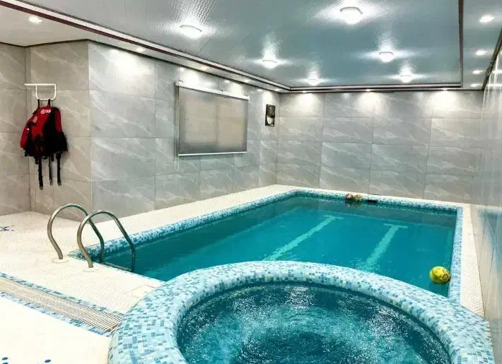 ویلا استخر دار|اجارهٔ کوتاهمدت ویلا و باغ|شیراز, فرهنگ شهر|دیوار