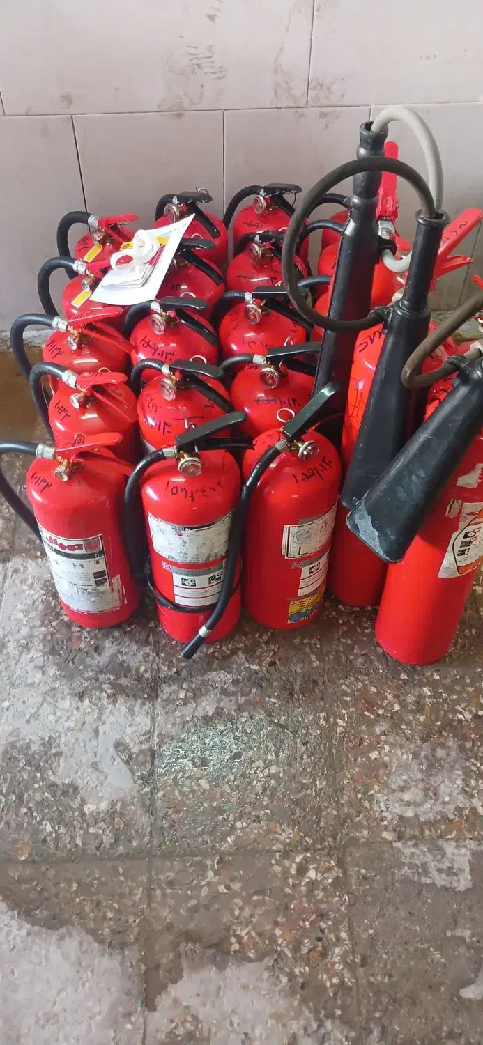 خرید کپسول آتش نشانی و فروش|ابزارآلات|اصفهان, بهارستان|دیوار