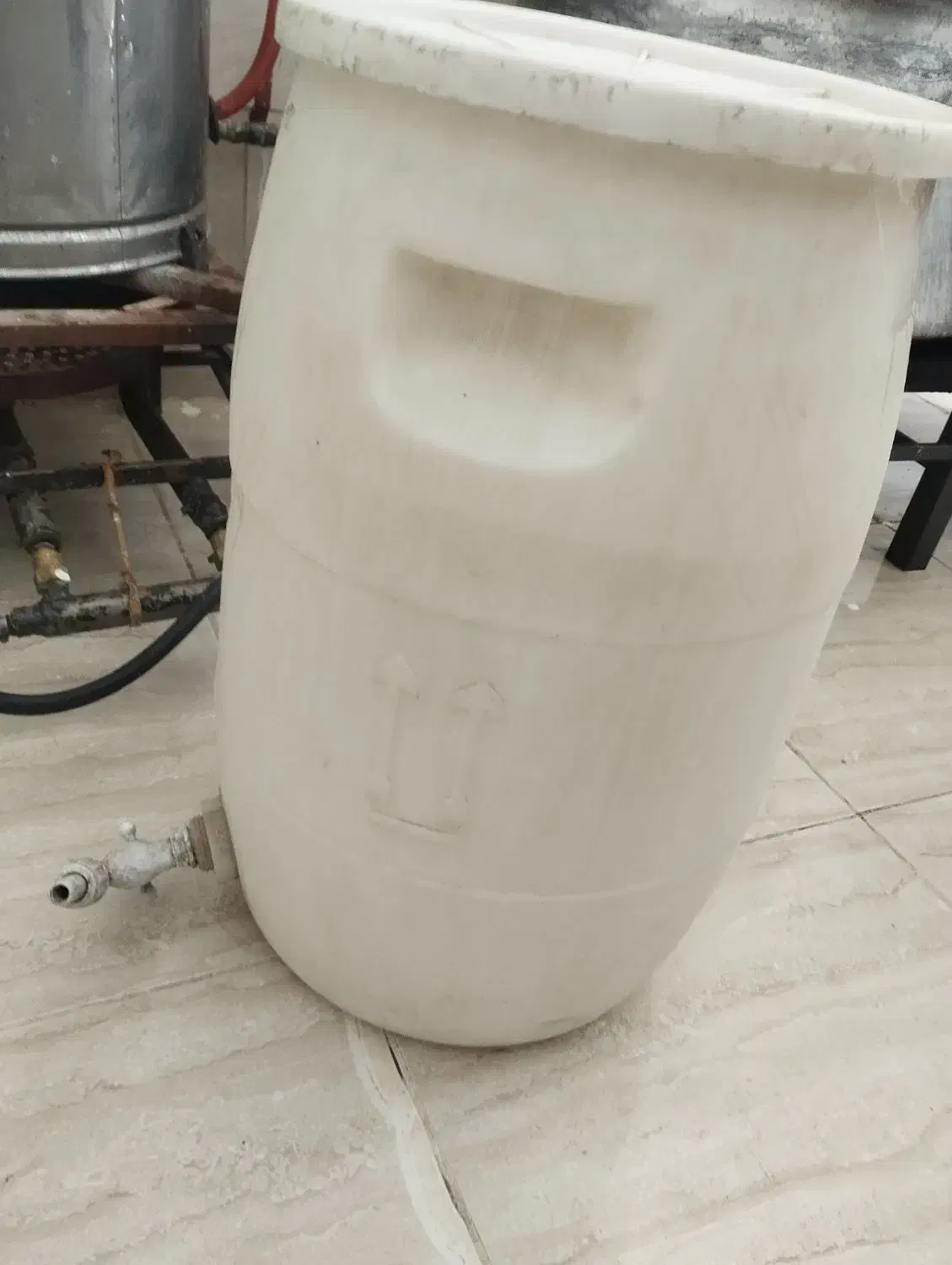 مخزن دوغ ۶۰لیتری|ظروف نگهدارنده، پلاستیکی، یکبارمصرف|مریوان, |دیوار