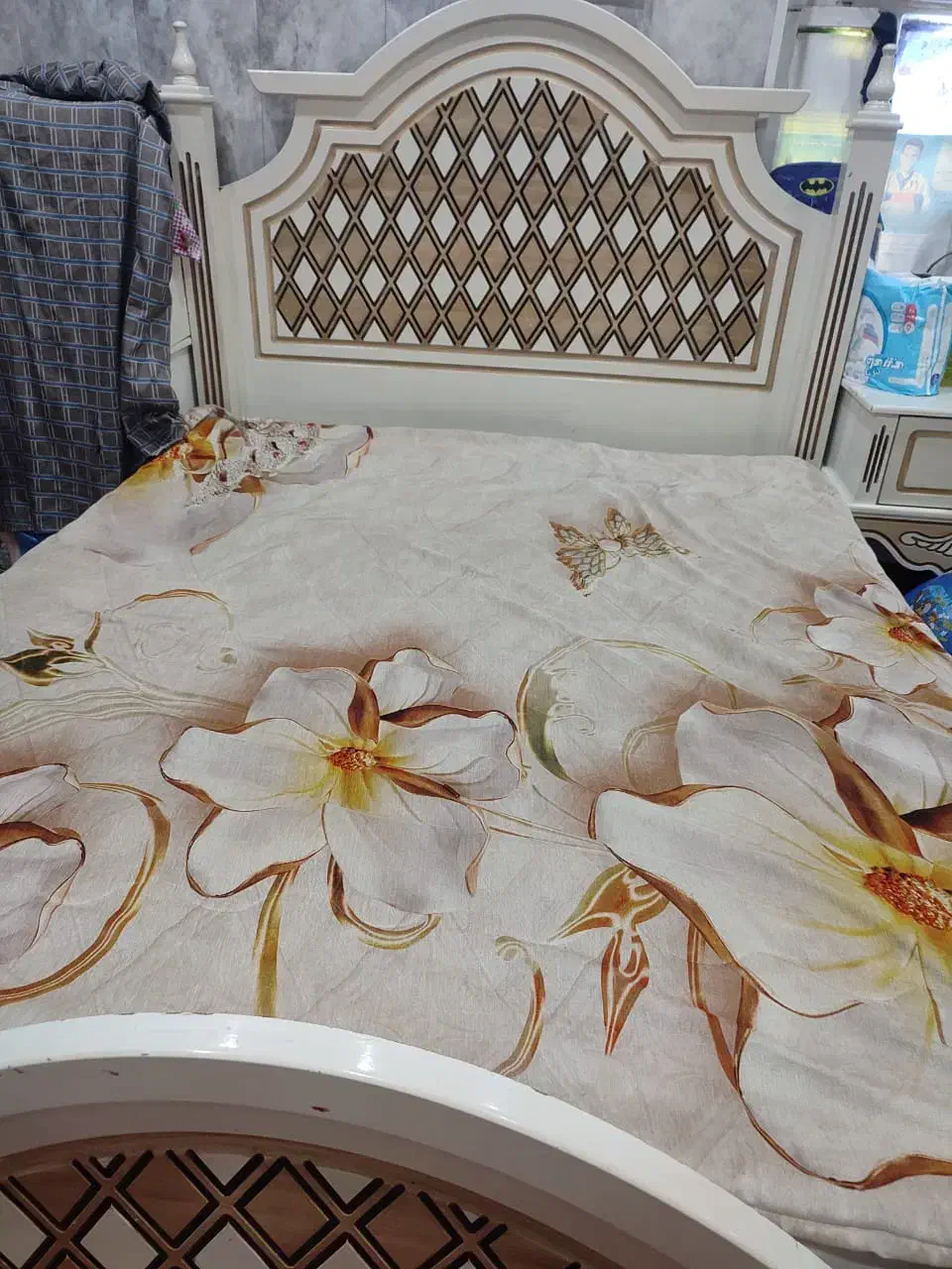 تخت خواب دونفره همراه باتشک دونفره رویال|تشک تختخواب|بندر ماهشهر, |دیوار