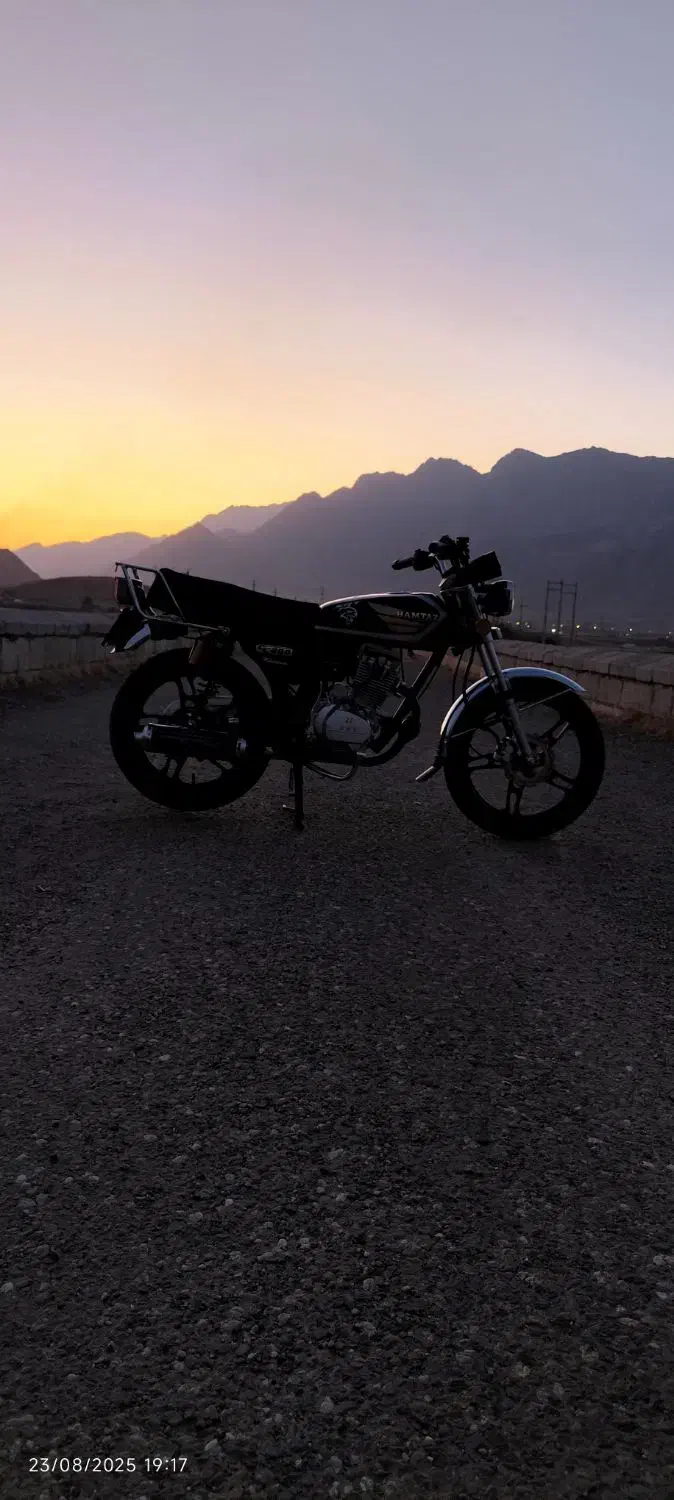 همتاز نیوفیس|موتورسیکلت|هرسین, |دیوار