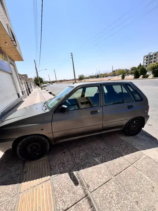 پراید ۱۱۱دلفینی دور رنگ|خودرو سواری و وانت|شیراز, قلعه شاهزاده بیگم|دیوار