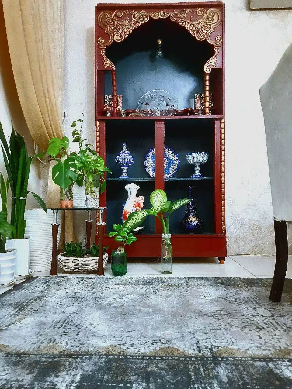 ویترین کلاسیک چوبی شهر سهند|بوفه، ویترین، کنسول|سهند, |دیوار