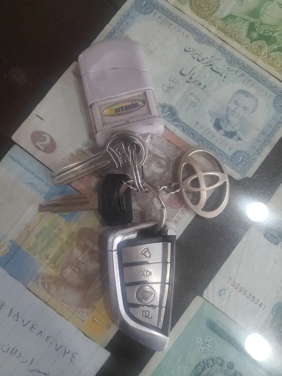 پیدا شده|اشیا|سقز, |دیوار