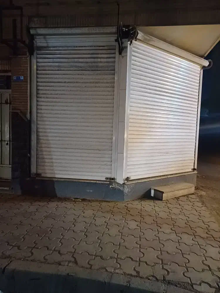 فروش فوری درب کرکره|فروشگاه و مغازه|شاهین‌شهر, عطار|دیوار