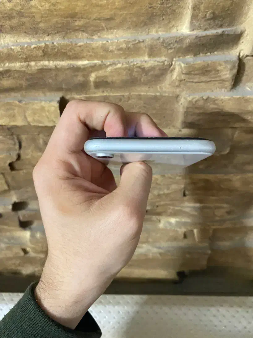 iPhone XR|موبایل|مشهد, کوثر|دیوار