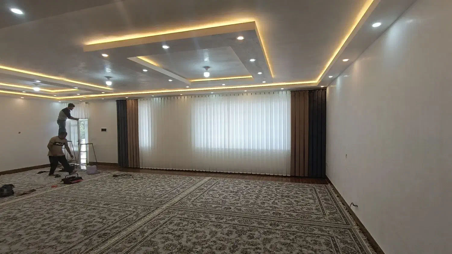 نصاب پرده|خدمات پیشه و مهارت|خرمآباد, |دیوار