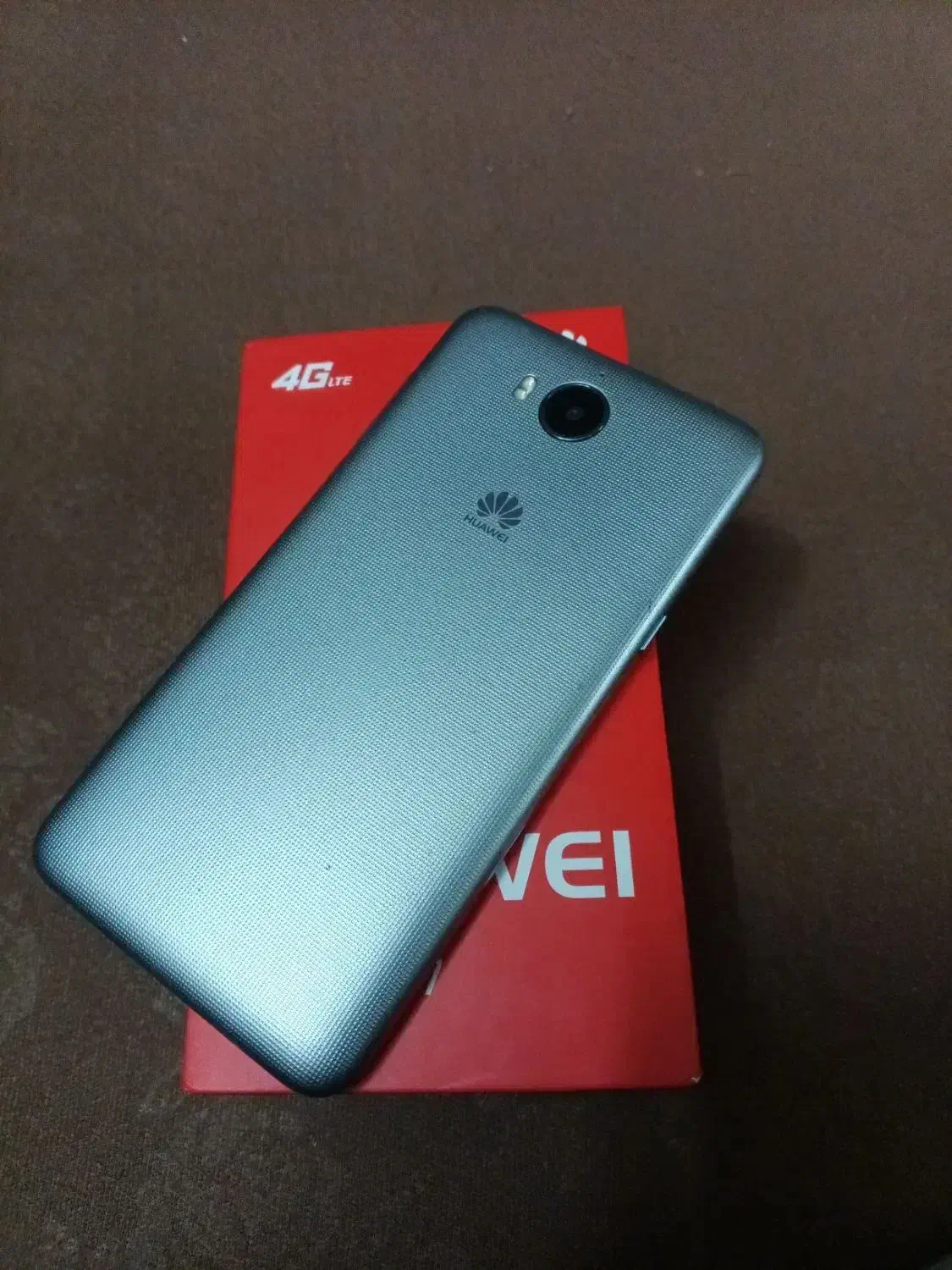 گوشی لمسی در حد نو|موبایل|اصفهان, بهارستان|دیوار