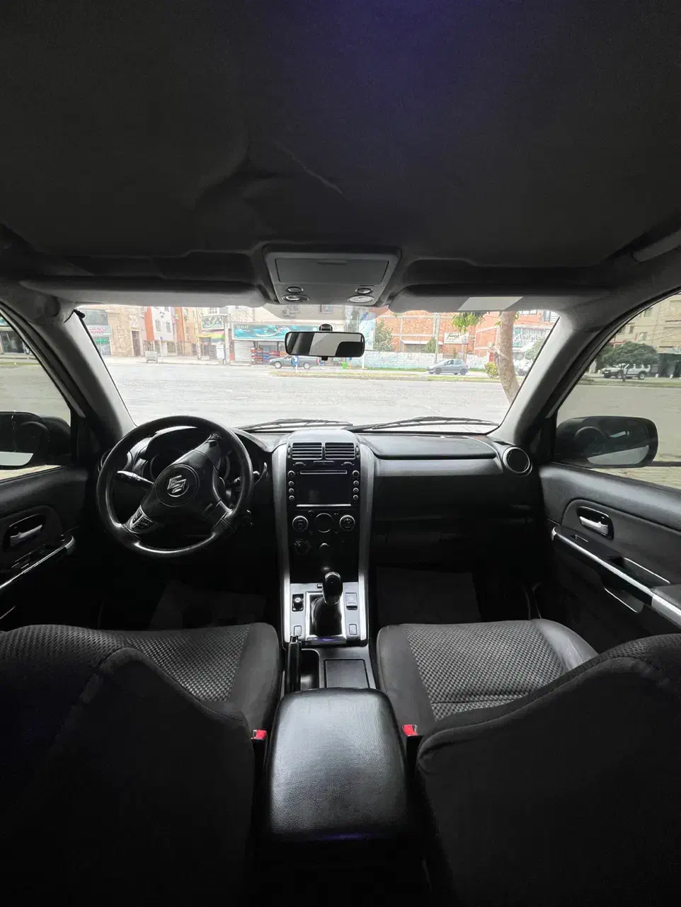 سوزوکی ویتارا مدل ۹۰ دنده ۲۴۰۰|خودرو سواری و وانت|گرگان, |دیوار