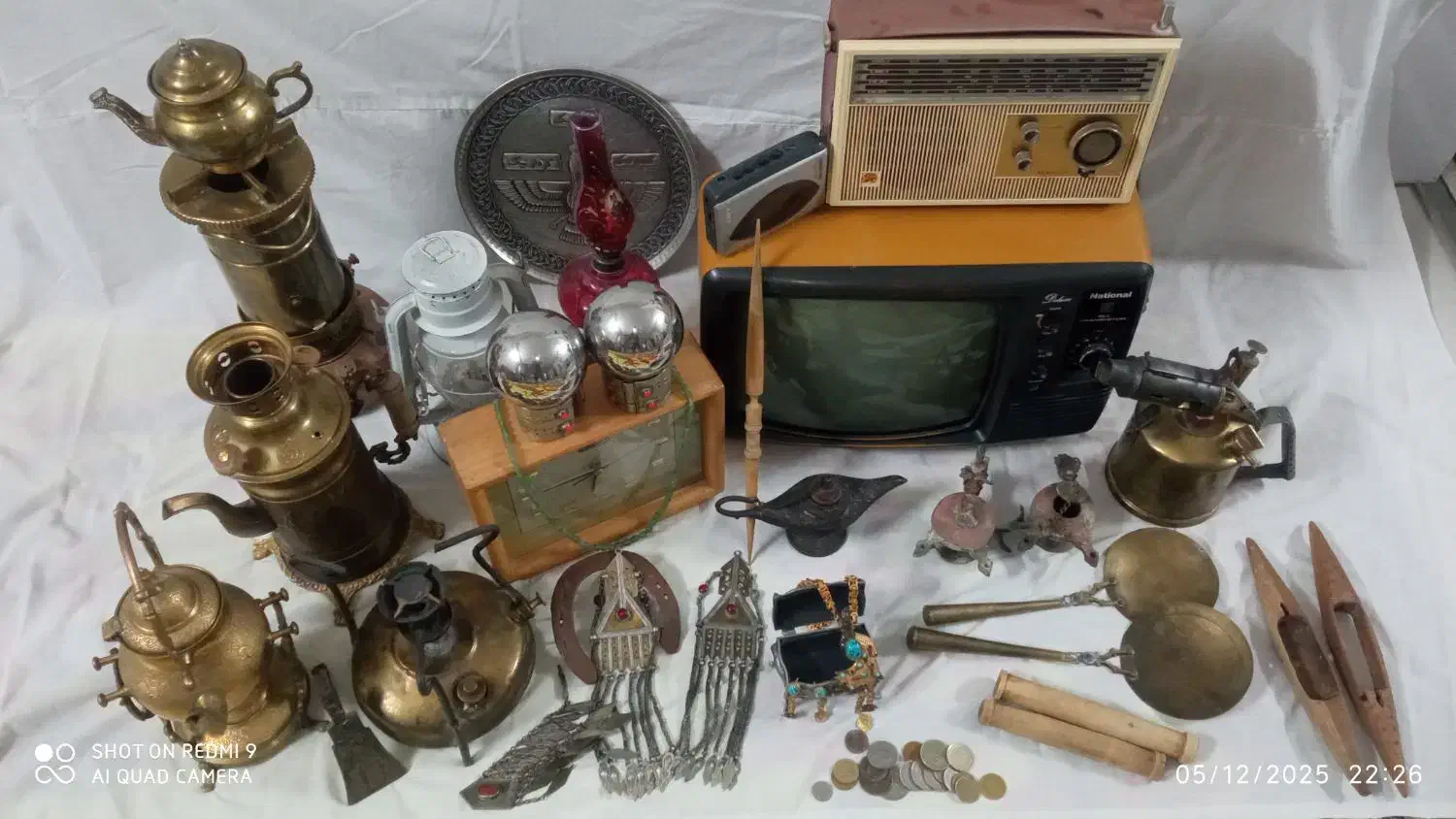 وسایل قدیمی و عطیقه|کلکسیون اشیاء عتیقه|مشهد, عامل|دیوار