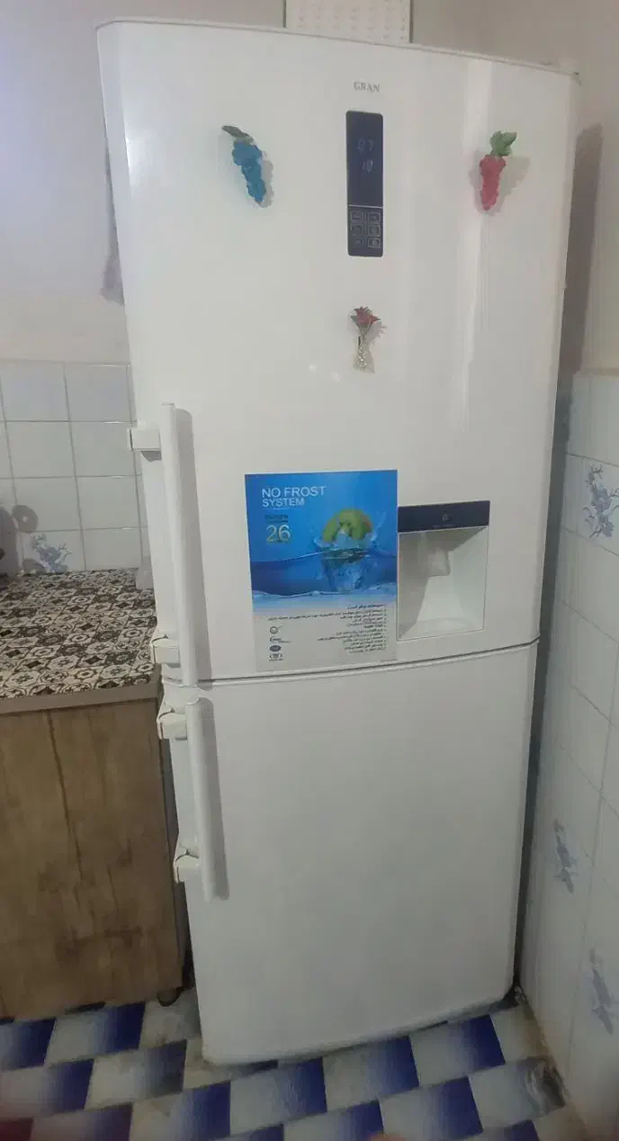 یخچال فریزر|یخچال و فریزر|شبستر, |دیوار