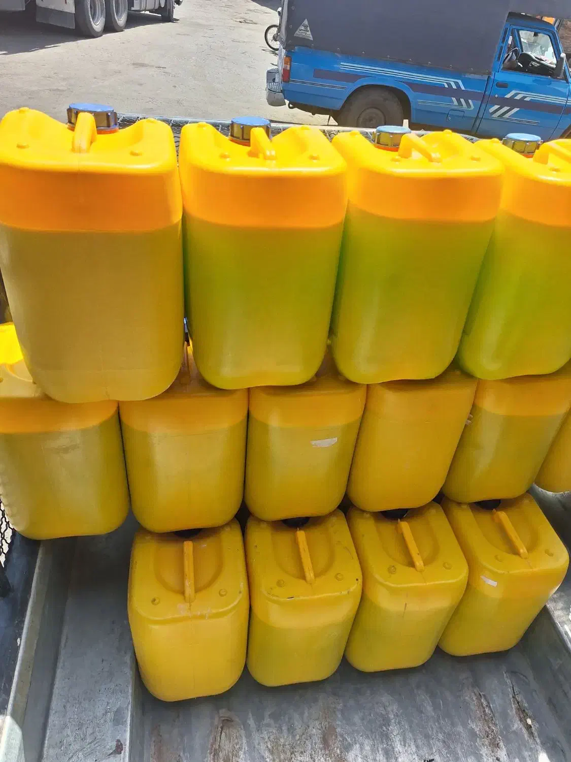 شامپو کارواش نانو واکس لاستیک داشبورد|عمده‌فروشی|مشکین‌دشت, |دیوار