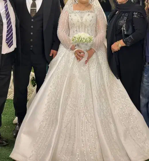 لباس عروس و فنر|لباس|کهریزک, |دیوار