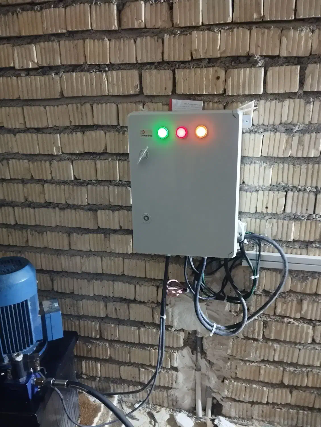 برقکاری صنعتی و ساختمانی|خدمات پیشه و مهارت|هندیجان, |دیوار