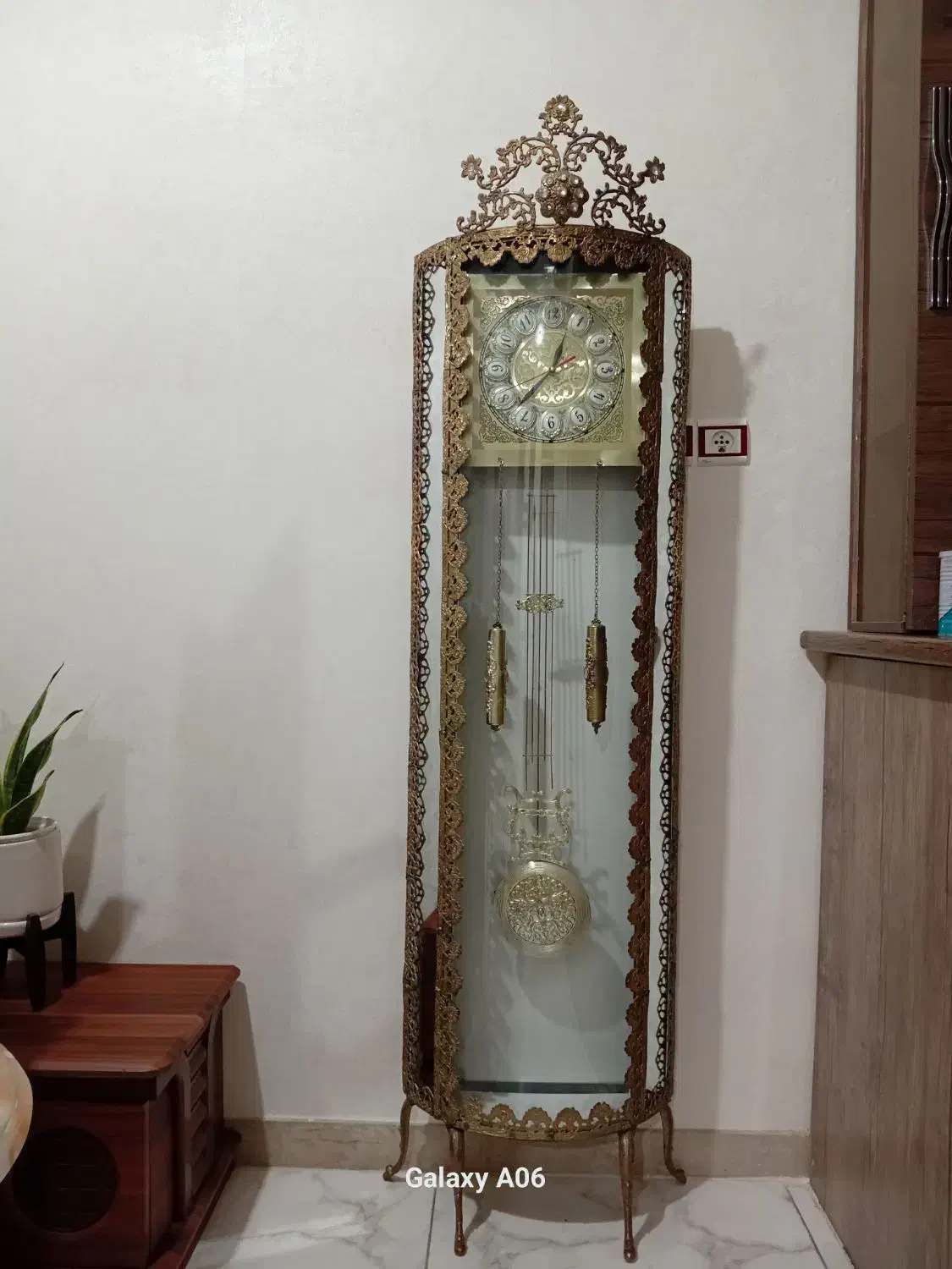 ساعت برنج نو|ساعت دیواری و تزئینی|بروجرد, |دیوار