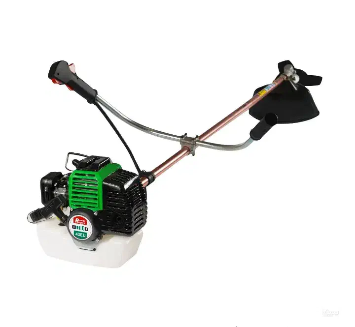 علف زنی و روتوری ، سم پاشی|خدمات باغبانی و درختکاری|قائم‌شهر, |دیوار