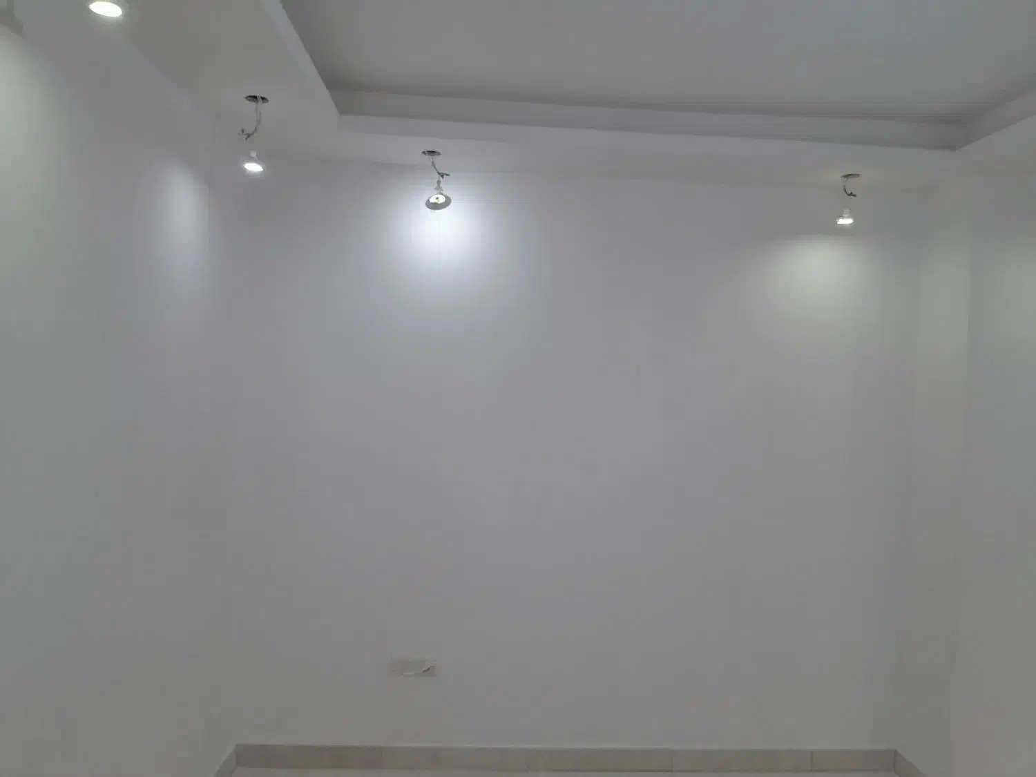 نقاشی ساختمان وگچ وکناف کنیتکس وخورده کاری|خدمات پیشه و مهارت|رشت, بلوار گیلان|دیوار