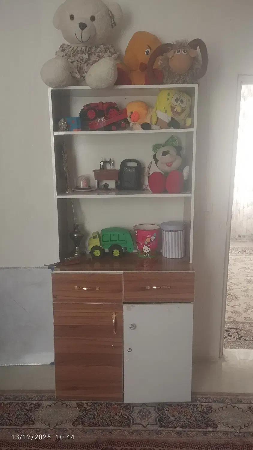 کمد ام دی اف|جاکفشی، کمد، دراور|تربتحیدریه, یحیی آباد|دیوار