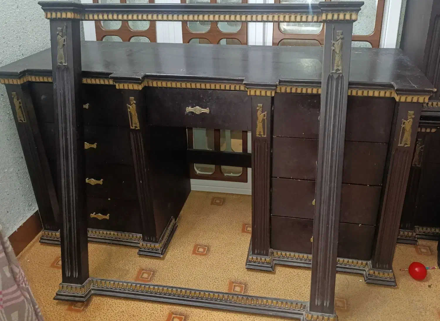 میز آرایش|مبلمان خانگی و میز عسلی|قم, باجک یک|دیوار